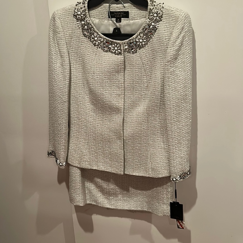 New Tahari Women Suit Skirt Set